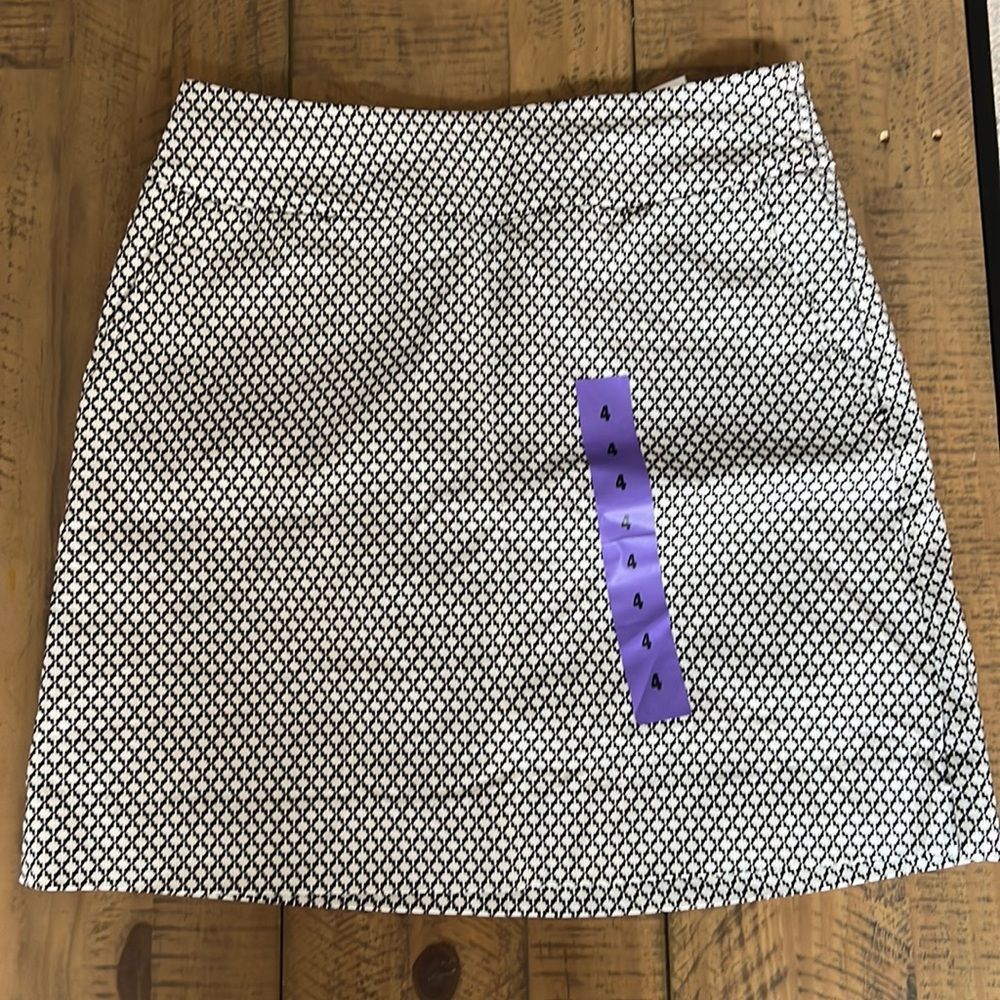 S.C. & CO. Skort 
NWT